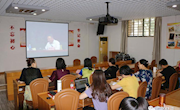 财务资产处党支部开展5月支部学习会议